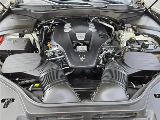 2018 Maserati Levante Standard