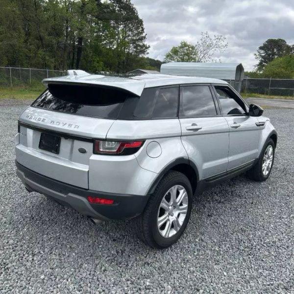 2018 Land Rover Range Rover Evoque SE