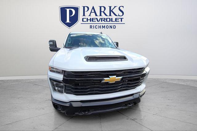 2025 Chevrolet Silverado 3500HD 4WD Crew Cab Long Bed Work Truck