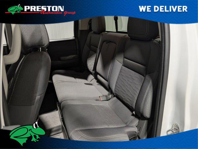 2022 Nissan Frontier Crew Cab Long Bed SV 4x4