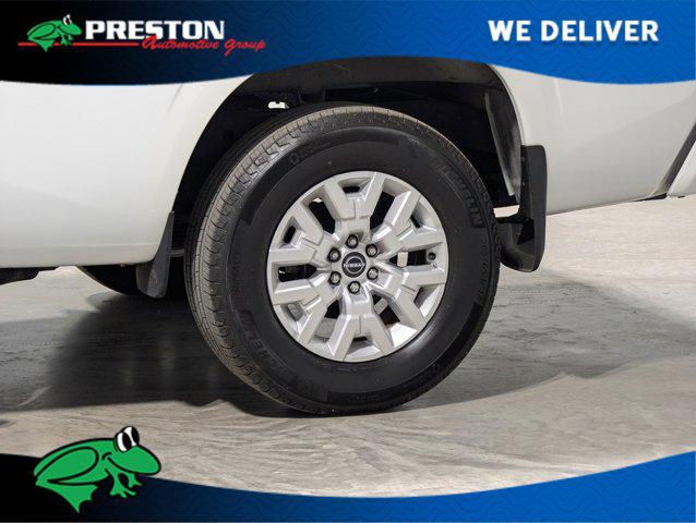 2022 Nissan Frontier Crew Cab Long Bed SV 4x4