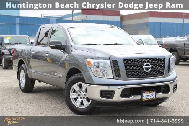 2019 Nissan Titan SV for sale in Huntington Beach, CA