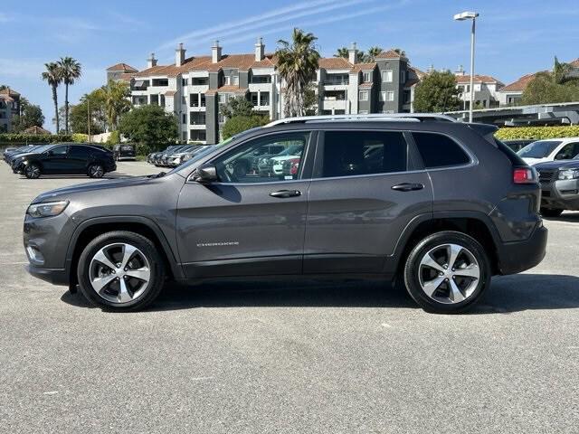 2019 Jeep Cherokee Limited FWD