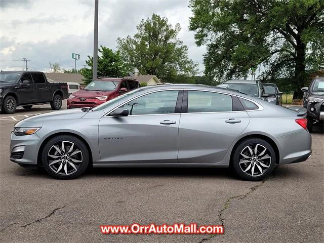 2023 Chevrolet Malibu FWD RS