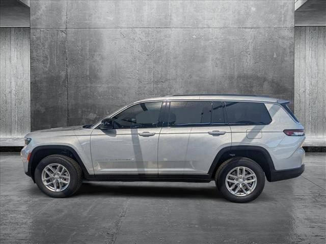 2025 Jeep Grand Cherokee L Laredo X 4x4