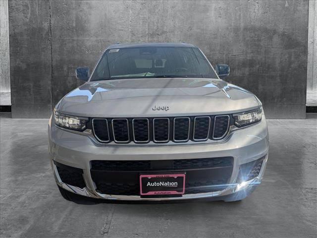 2025 Jeep Grand Cherokee L Laredo X 4x4