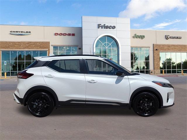 2023 Nissan Kicks SR Xtronic CVT