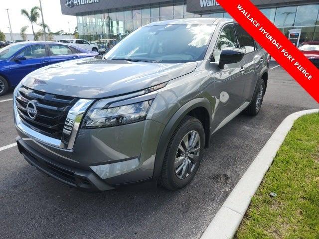 2024 Nissan Pathfinder S FWD