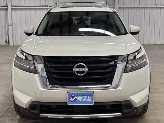 2023 Nissan Pathfinder Platinum FWD