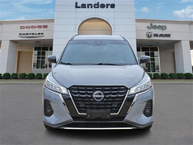 2023 Nissan Kicks SR Xtronic CVT