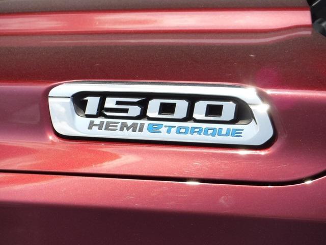 2022 RAM 1500 Big Horn Crew Cab 4x4 57 Box