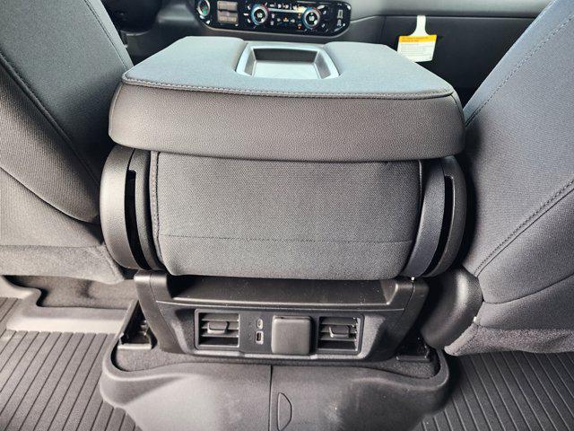 2025 Chevrolet Silverado 1500 LT 4WD