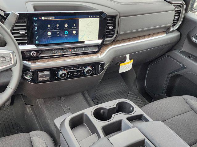 2025 Chevrolet Silverado 1500 LT 4WD