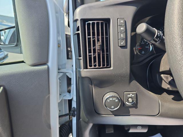 2025 Chevrolet Express Cutaway Work Van