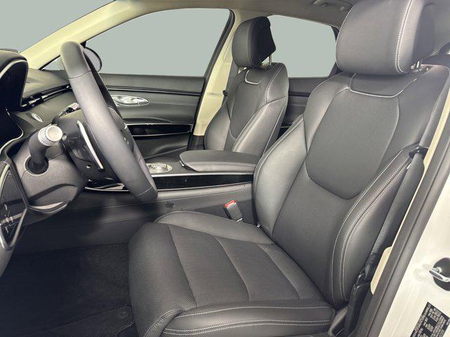 2025 Genesis GV70 2.5T AWD