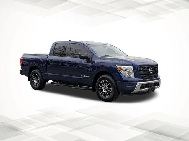 2023 Nissan TITAN Crew Cab SV 4x2