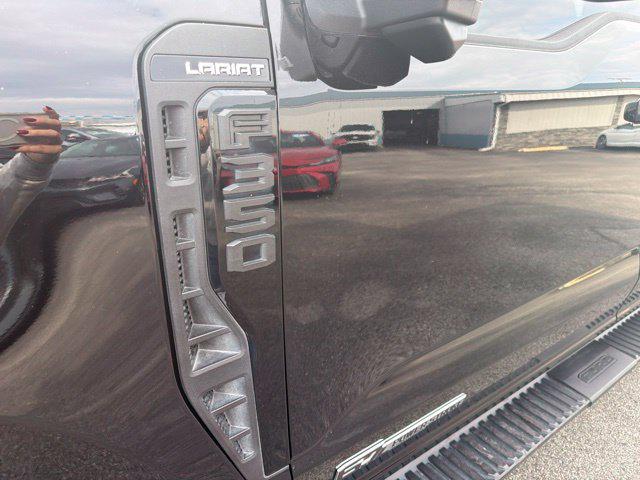 2023 Ford F-350 Lariat Super Duty