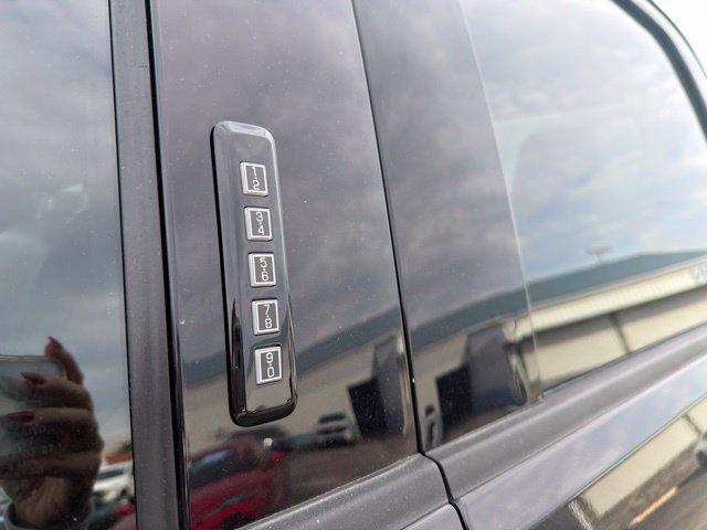 2023 Ford F-350 Lariat Super Duty