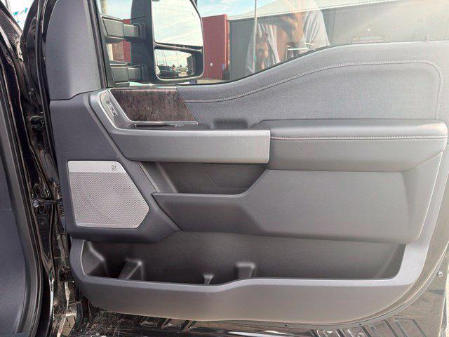 2023 Ford F-350 Lariat Super Duty
