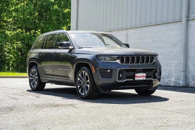 2022 Jeep Grand Cherokee Overland 4x4