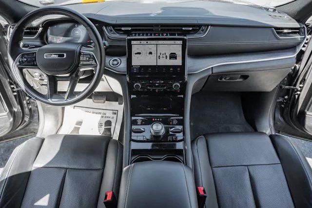 2022 Jeep Grand Cherokee Overland 4x4