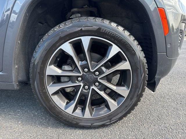 2022 Jeep Grand Cherokee Overland 4x4