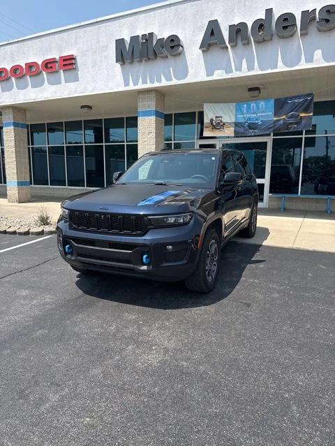2022 Jeep Grand Cherokee 4xe Trailhawk 4x4