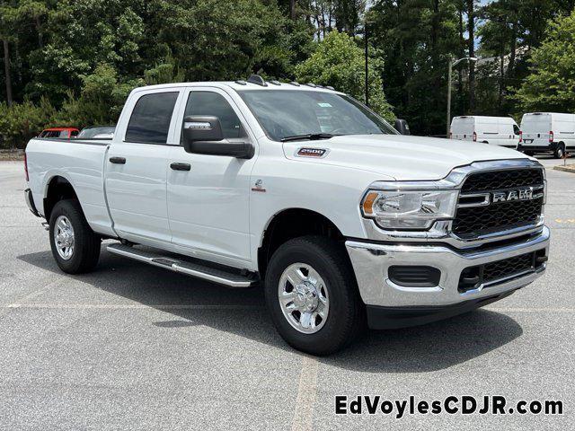 2024 RAM 2500 Tradesman Crew Cab 4x4 64 Box