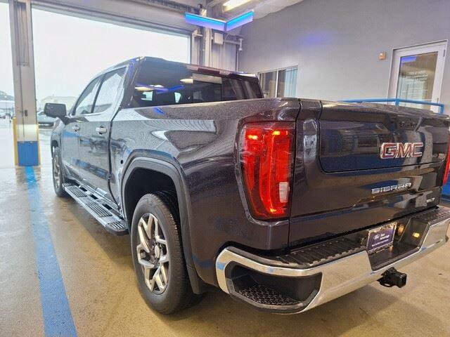 2023 GMC Sierra 1500 2WD Crew Cab Short Box SLT