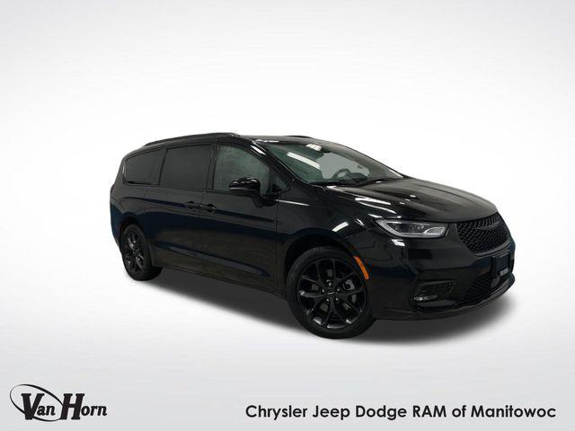 2023 Chrysler Pacifica Touring L AWD