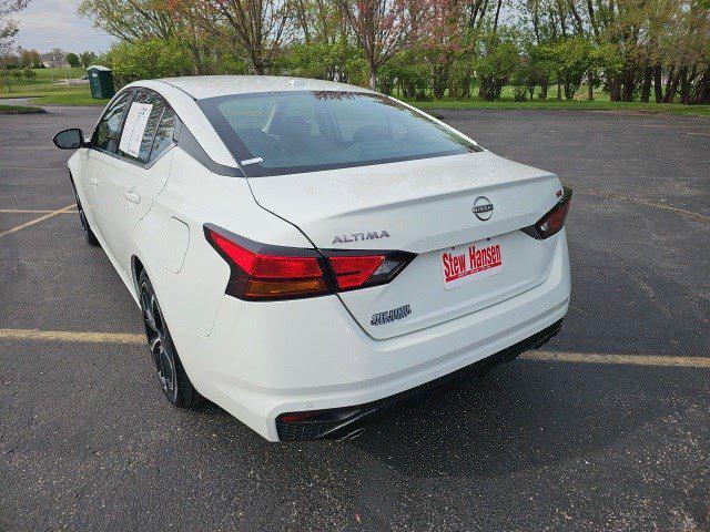 2023 Nissan Altima SR FWD