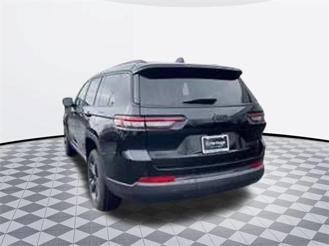 2025 Jeep Grand Cherokee GRAND CHEROKEE L ALTITUDE 4X4