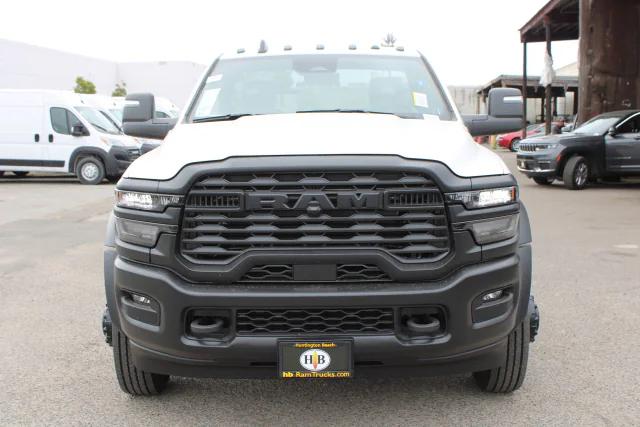 2025 RAM Ram 5500 Chassis Cab RAM 5500 TRADESMAN CHASSIS REGULAR CAB 4X4 84 CA 2025 RAM Ram 5500 Chassis Cab RAM 5500 TRADESMAN CHASSIS REGULAR CAB 4X4 84 CA