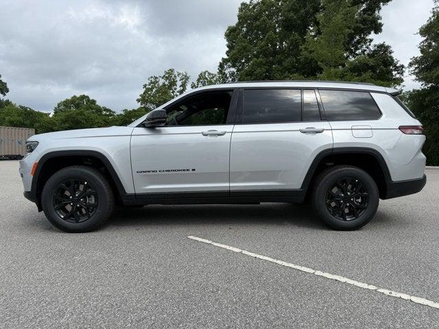 2025 Jeep Grand Cherokee GRAND CHEROKEE L ALTITUDE 4X2