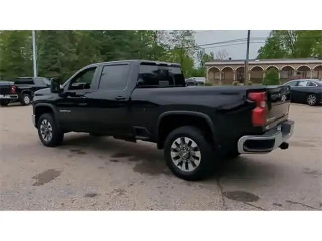 2025 Chevrolet Silverado 2500HD 4WD Crew Cab Standard Bed LT