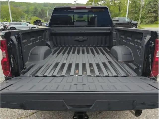2025 Chevrolet Silverado 2500HD 4WD Crew Cab Standard Bed LT