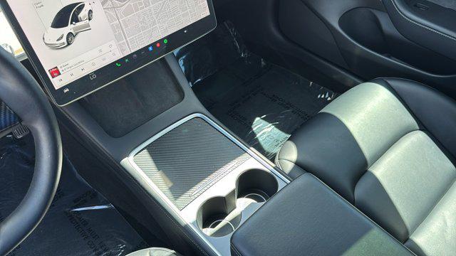 2021 Tesla Model 3 Standard Range Plus Rear-Wheel Drive