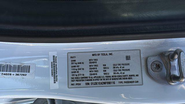 2021 Tesla Model 3 Standard Range Plus Rear-Wheel Drive