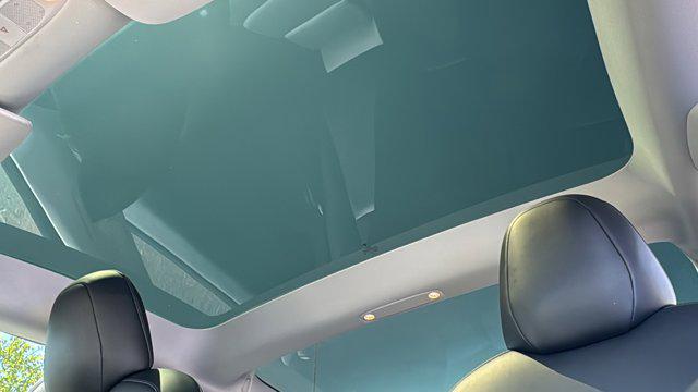 2021 Tesla Model 3 Standard Range Plus Rear-Wheel Drive