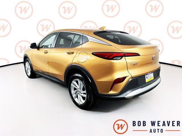 2025 Buick NV Preferred FWD
