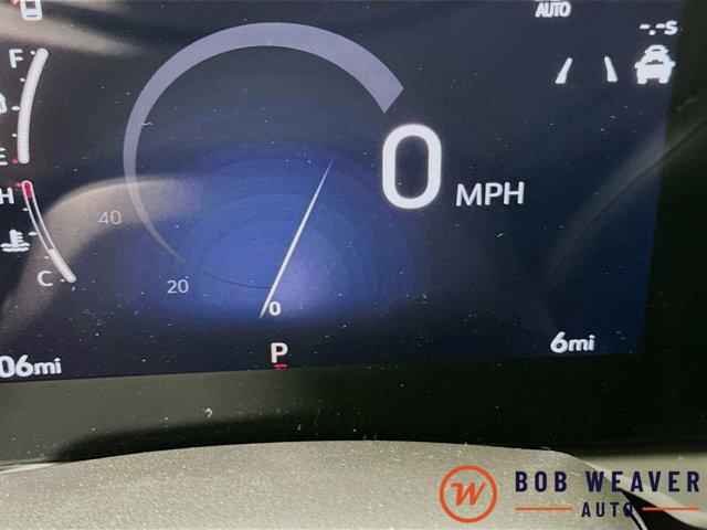 2025 Buick NV Preferred FWD