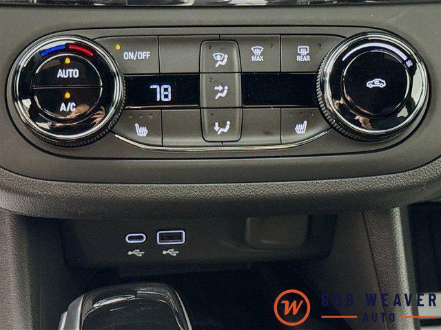 2025 Buick NV Preferred FWD