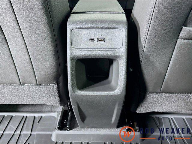 2025 Buick NV Preferred FWD