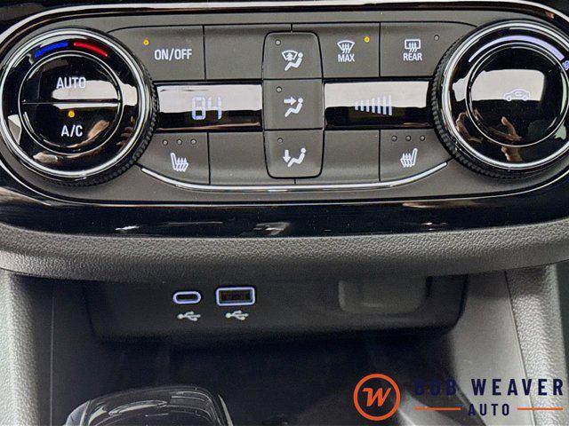 2025 Buick NV Sport Touring FWD