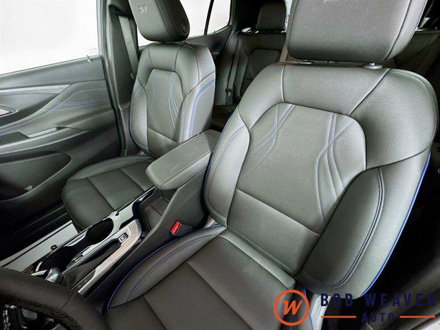 2025 Buick NV Sport Touring FWD