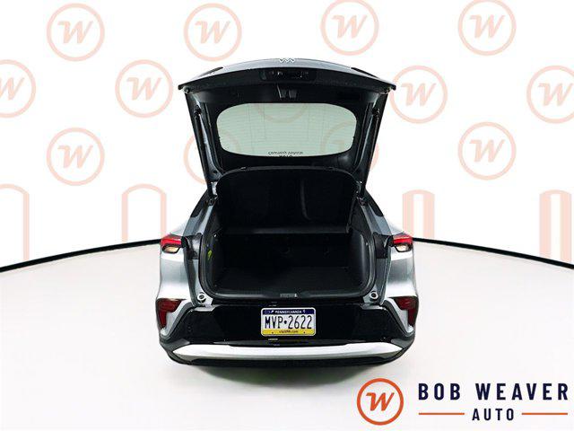 2025 Buick NV Sport Touring FWD