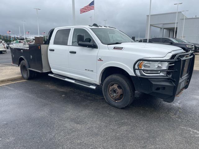 2020 RAM 3500 Chassis Tradesman/SLT/Laramie/Limited