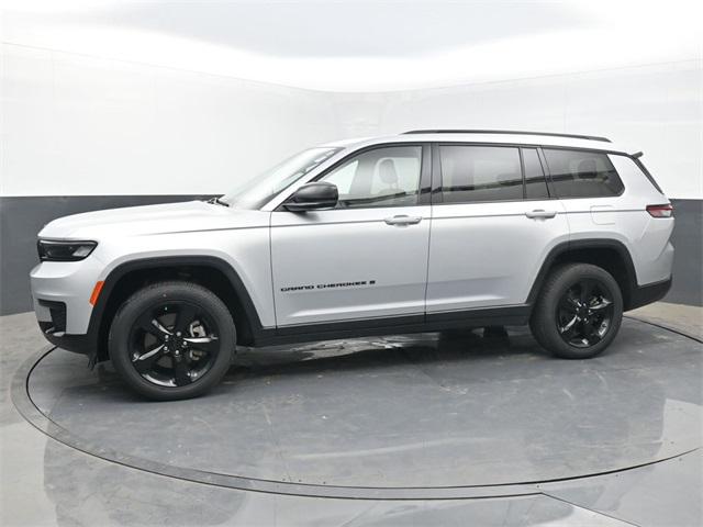 2023 Jeep Grand Cherokee L Altitude 4x2