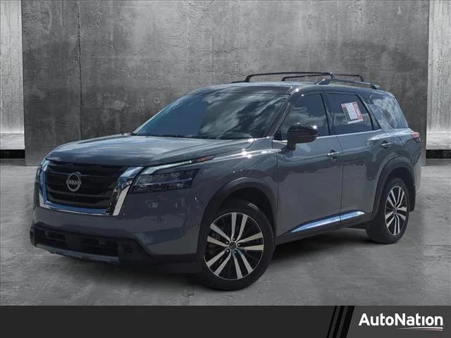 2024 Nissan Pathfinder Platinum FWD