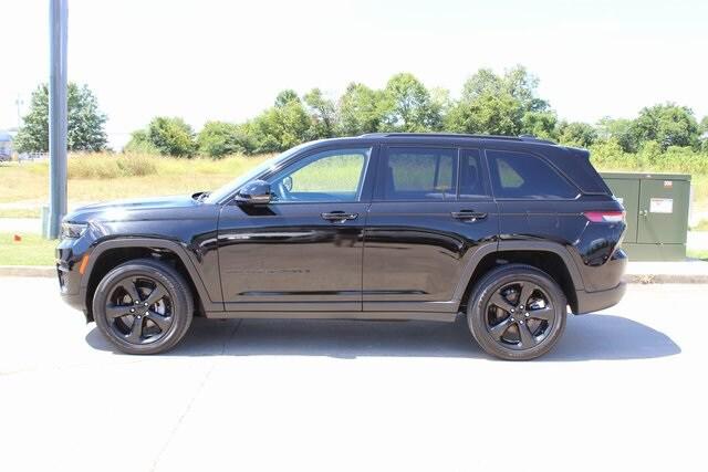 2022 Jeep Grand Cherokee Altitude 4x4